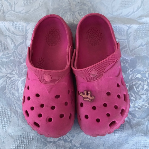 Pink Clogs - Size 12/13 - Picture 1 of 3